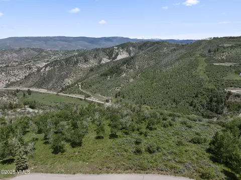 268 Aspen Meadows Rd, Edwards, CO 81632 photo 2