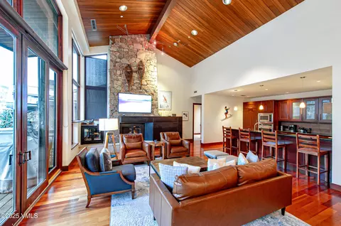 1325 Westhaven Dr #A302, Vail, CO 81657