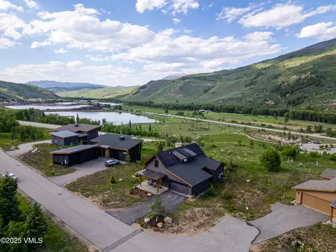 77 Hart Trl, Silverthorne, CO 80498 photo 2