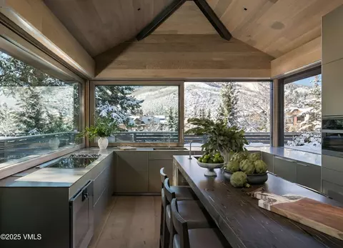 100 Vail Rd, Vail, CO 81657