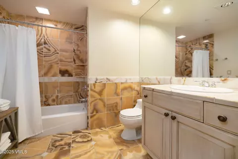 627 Sawatch Dr #302, Edwards, CO 81632 photo 9