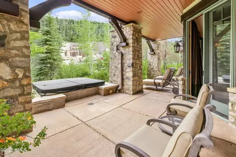 Exterior - 825 Forest Rd #2, Vail, CO 81657 photo 7 of 7