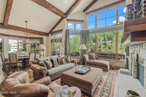 825 Forest Rd #2, Vail, CO 81657