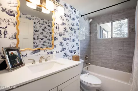 Bath - 349 Whiting Rd, Eagle, CO 81631 photo 2 of 2