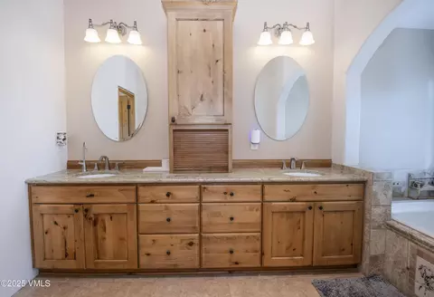 Bath - 14555 Hwy 6, Eagle, CO 81631 photo 2 of 8
