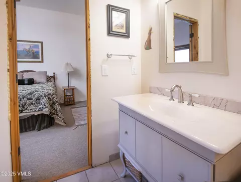 Bath - 14555 Hwy 6, Eagle, CO 81631 photo 5 of 8