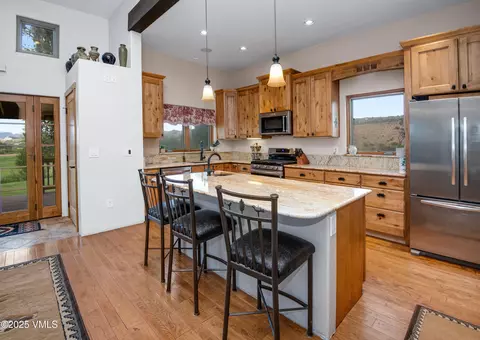 Kitchen - 14555 Hwy 6, Eagle, CO 81631 photo 2 of 4