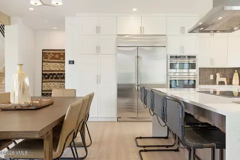 Kitchen - 531 Mount Hope Cir, Eagle, CO 81631 photo 2 of 3