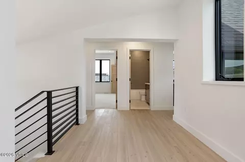 Entry Way - 531 Mount Hope Cir, Eagle, CO 81631 photo 2 of 2