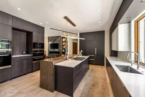 Kitchen - 2764 S Frontage Rd, Vail, CO 81657 photo 3 of 5