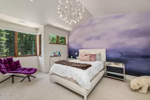 Bedroom - 2764 S Frontage Rd, Vail, CO 81657 photo 3 of 7