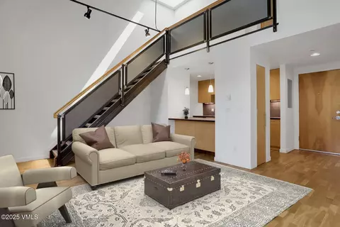 1140 Capitol St #204, Eagle, CO 81631