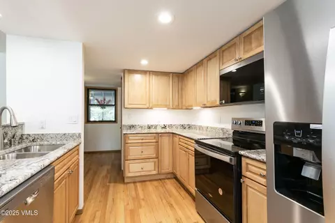 Kitchen - 717 Bull Run #A, Eagle, CO 81631 photo 1 of 2