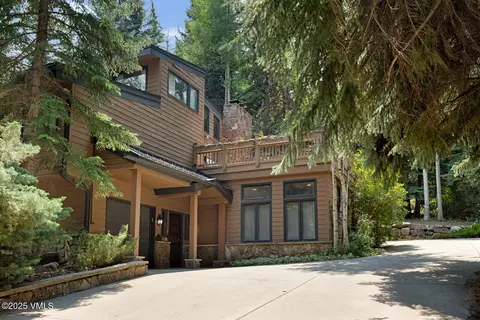 324 Beaver Dam Rd #B, Vail, CO 81657