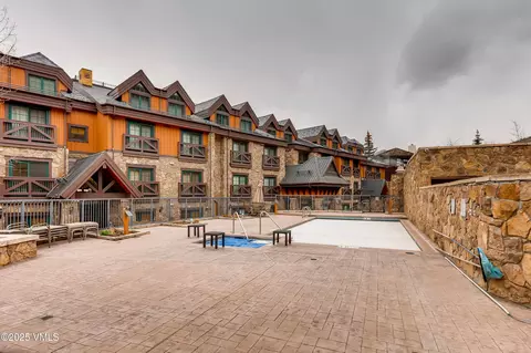 Exterior - 434 S Frontage Rd E #403, Vail, CO 81657 photo 2 of 5
