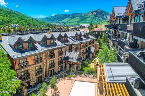 Exterior - 434 S Frontage Rd E #403, Vail, CO 81657 photo 3 of 5