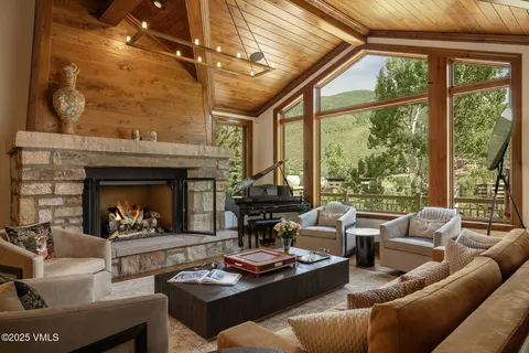 185 Forest Rd, Vail, CO 81657