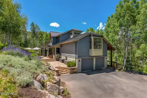 225 Eagle Crest Rd, Edwards, CO 81632 photo 2