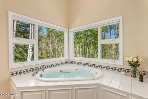 225 Eagle Crest Rd, Edwards, CO 81632 photo 18