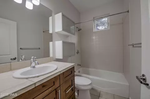 Bath - 28 Gambel St, Eagle, CO 81631 photo 2 of 6
