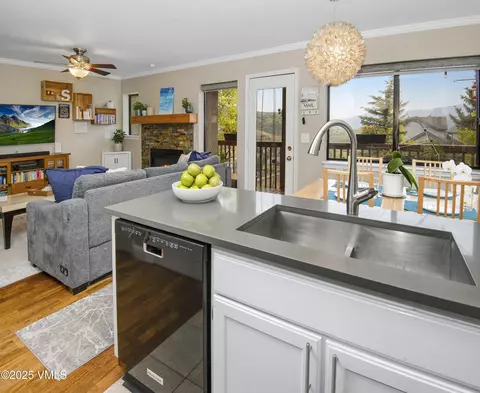 3008 Wildridge Rd #B2, Avon, CO 81620
