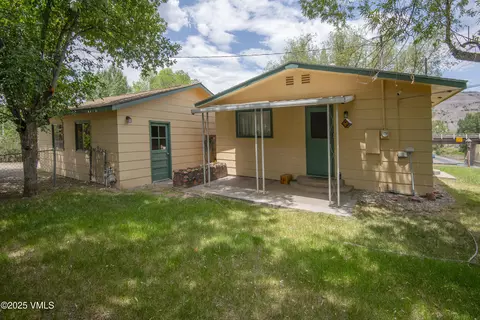 429 Railroad Ave, Gypsum, CO 81637