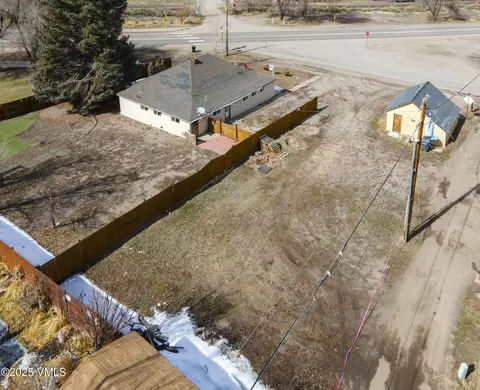 View/Area - 432 W Fifth St, Eagle, CO 81631 photo 2 of 4