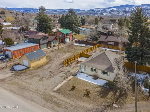View/Area - 432 W Fifth St, Eagle, CO 81631 photo 3 of 4