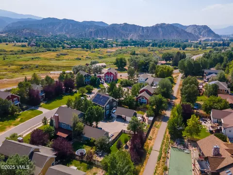 View/Area - 73 Wren Ct, Eagle, CO 81631 photo 5 of 9