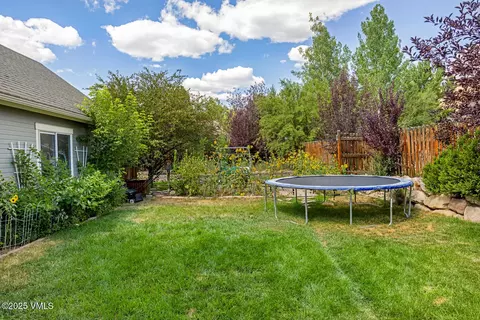 Exterior - 73 Wren Ct, Eagle, CO 81631 photo 5 of 10