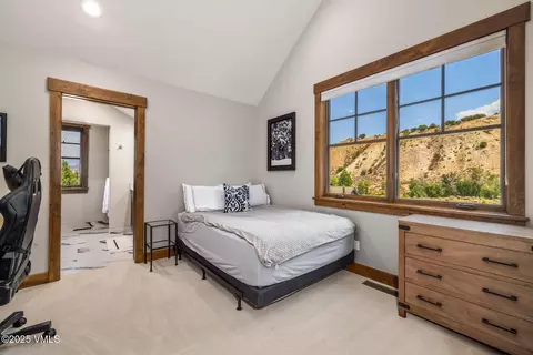 Bedroom - 944 Hernage Creek Rd, Eagle, CO 81631 photo 5 of 5