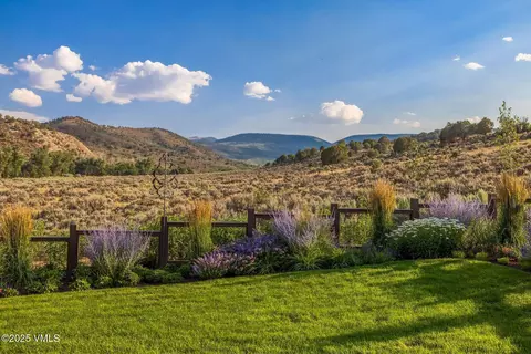 Exterior - 944 Hernage Creek Rd, Eagle, CO 81631 photo 10 of 16