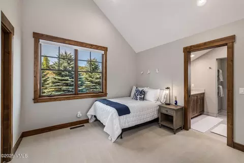 Bedroom - 944 Hernage Creek Rd, Eagle, CO 81631 photo 4 of 5