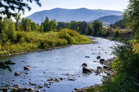 1633 W Diamond Star Rd, Eagle, CO 81631 photo 3