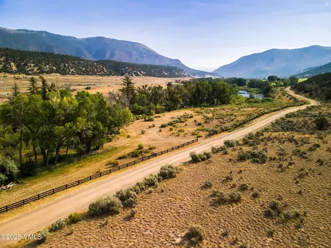 1633 W Diamond Star Rd, Eagle, CO 81631 photo 14