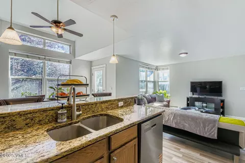 Kitchen - 29 Pearch St #B201, Eagle, CO 81631 photo 3 of 4