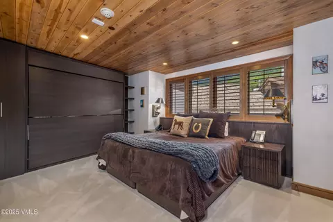 Bedroom - 100 E Meadow Dr #25, Vail, CO 81657 photo 4 of 9