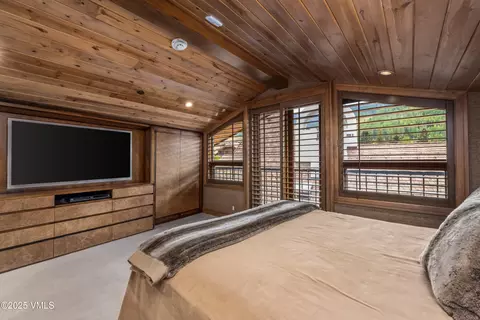 Bedroom - 100 E Meadow Dr #25, Vail, CO 81657 photo 9 of 9