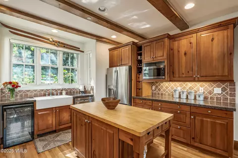 Kitchen - 254 Eagles Glen Rd, Edwards, CO 81632 photo 3 of 4