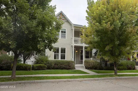 95 Eagle Ranch Rd, Eagle, CO 81631