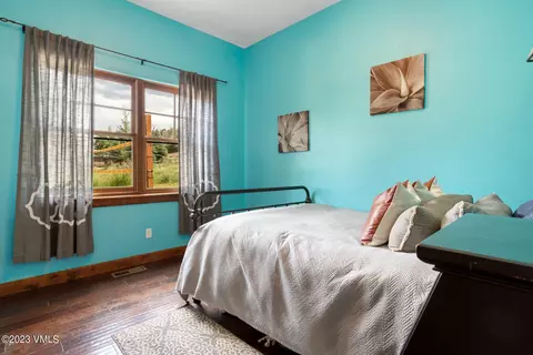 Bedroom - 2432 Eagle Ranch Rd, Eagle, CO 81631 photo 5 of 7