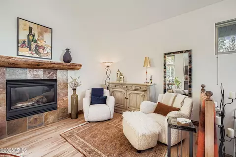 2772 Kinnikinnick Rd #C, Vail, CO 81657