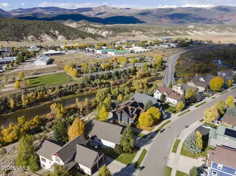 View/Area - 213 Bluffs Dr, Eagle, CO 81631 photo 3 of 8