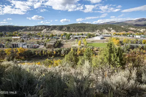 View/Area - 213 Bluffs Dr, Eagle, CO 81631 photo 1 of 8