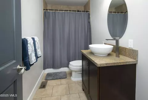 Bath - 213 Bluffs Dr, Eagle, CO 81631 photo 1 of 5