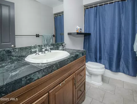 Bath - 213 Bluffs Dr, Eagle, CO 81631 photo 5 of 5