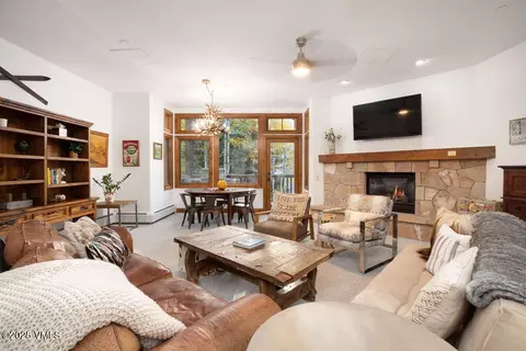 160 Cresta Rd #R202, Edwards, CO 81632