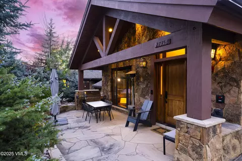 2735 Snowberry Dr #B, Vail, CO 81658