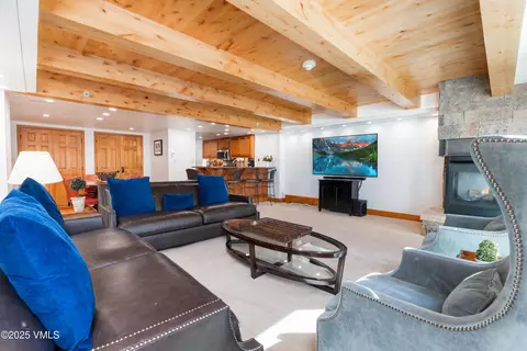 390 E Lionshead Cir #103, Vail, CO 81657