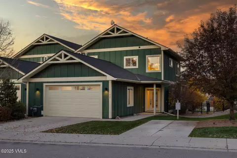 1335 Hawks Nest Ln, Gypsum, CO 81637